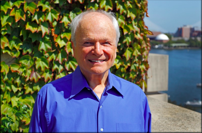 headshot of Eric von Hippel